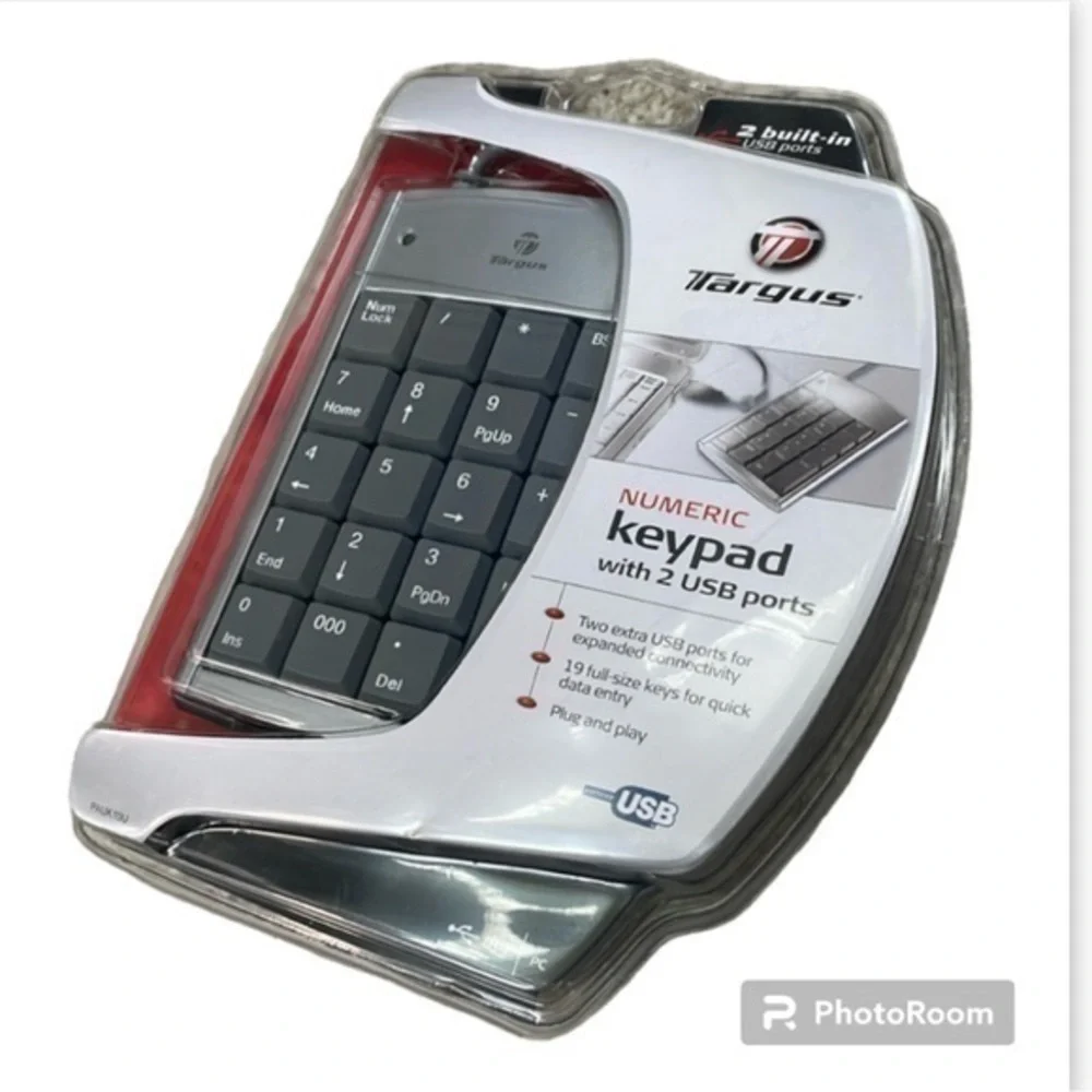 TARGUS | NWT TARGUS NUMERIC KEYPAD WITH 2 USB PORTS, PLUG AND PLAY